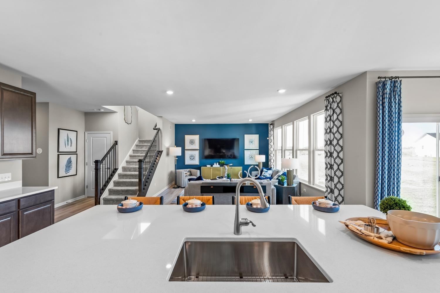 3929 Brander Drive Unit: L-144