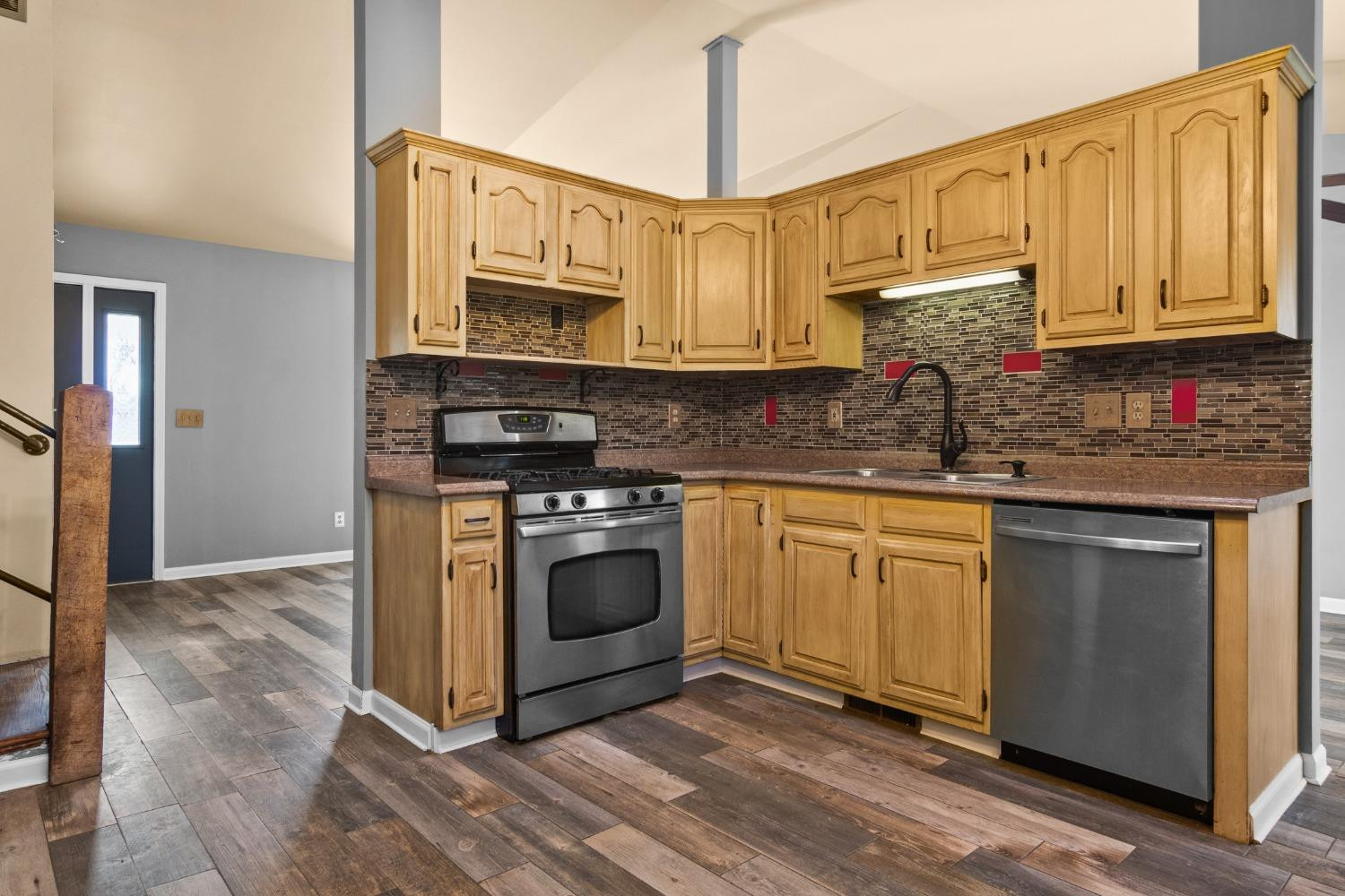 3321 Windy Hill Road