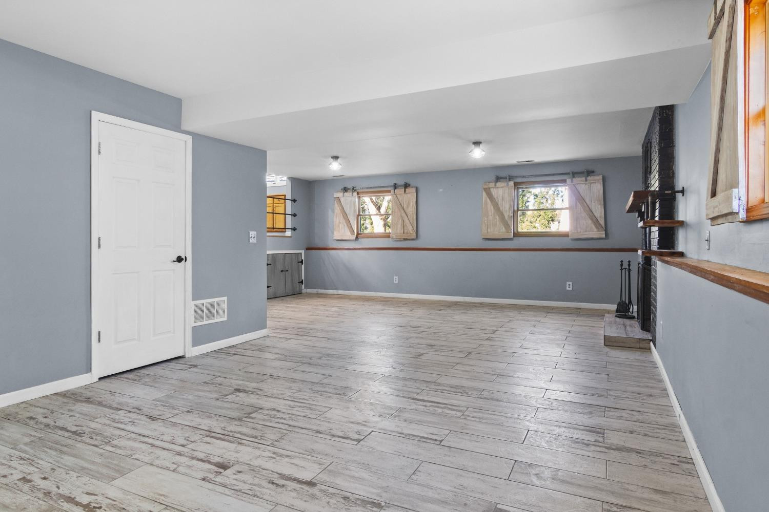 3321 Windy Hill Road