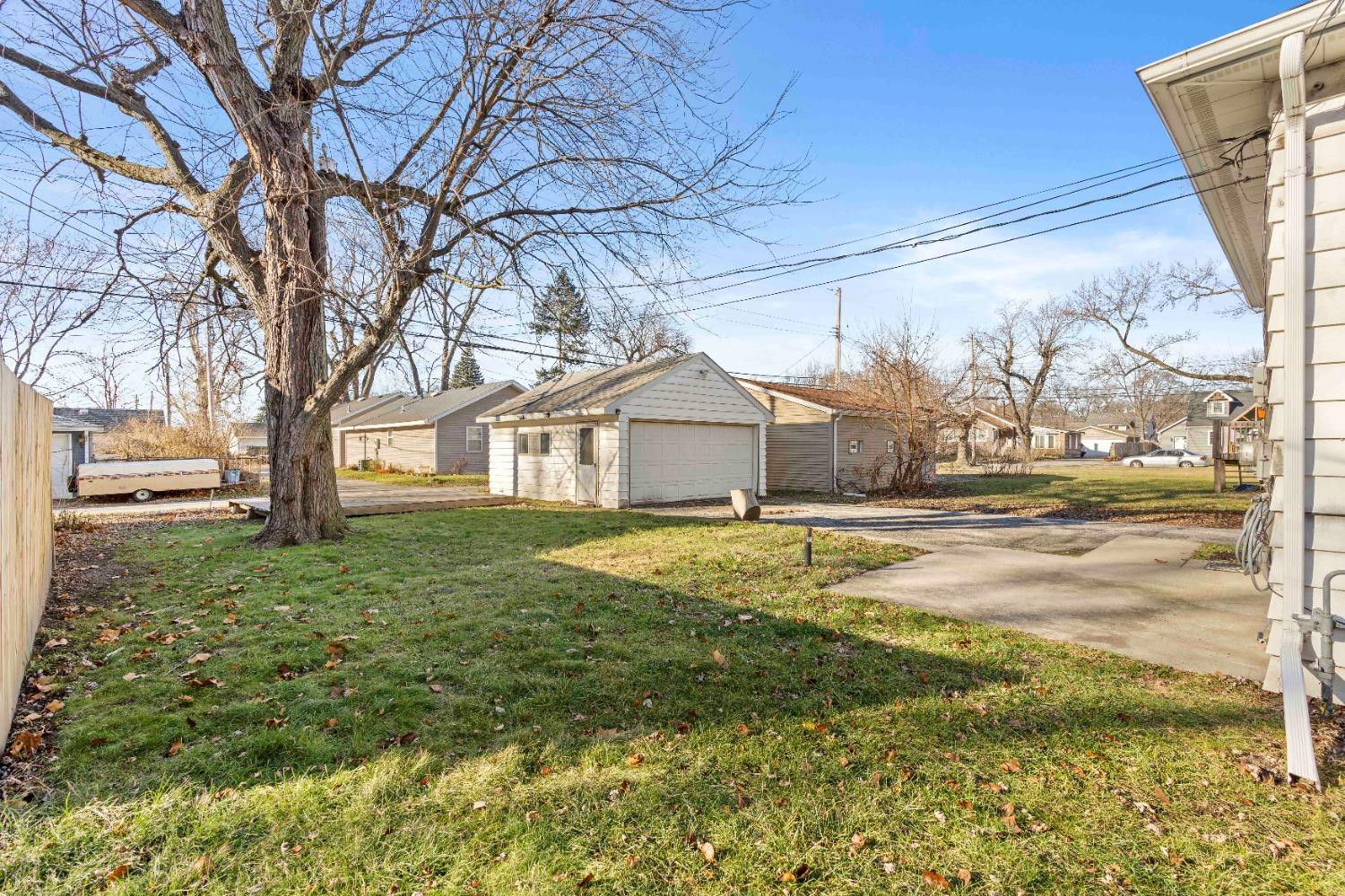 8942 Richard Street