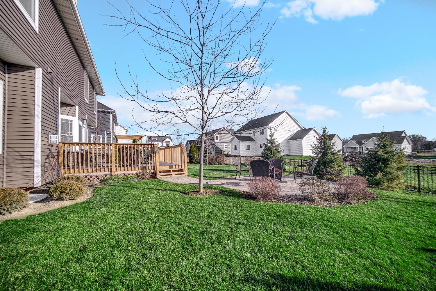 2025 Spruce Lane
