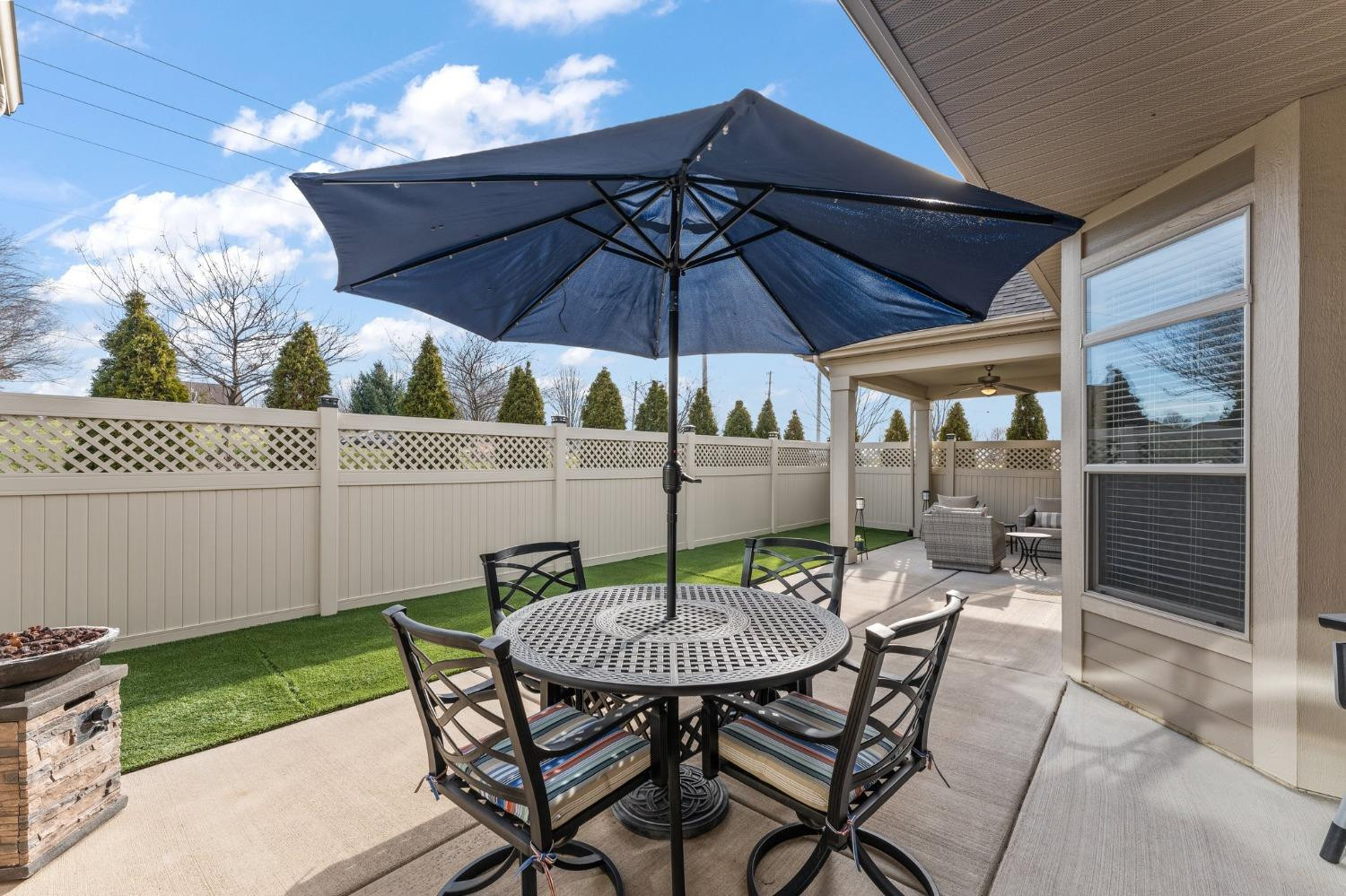 2806 Rustic Crooked Circle