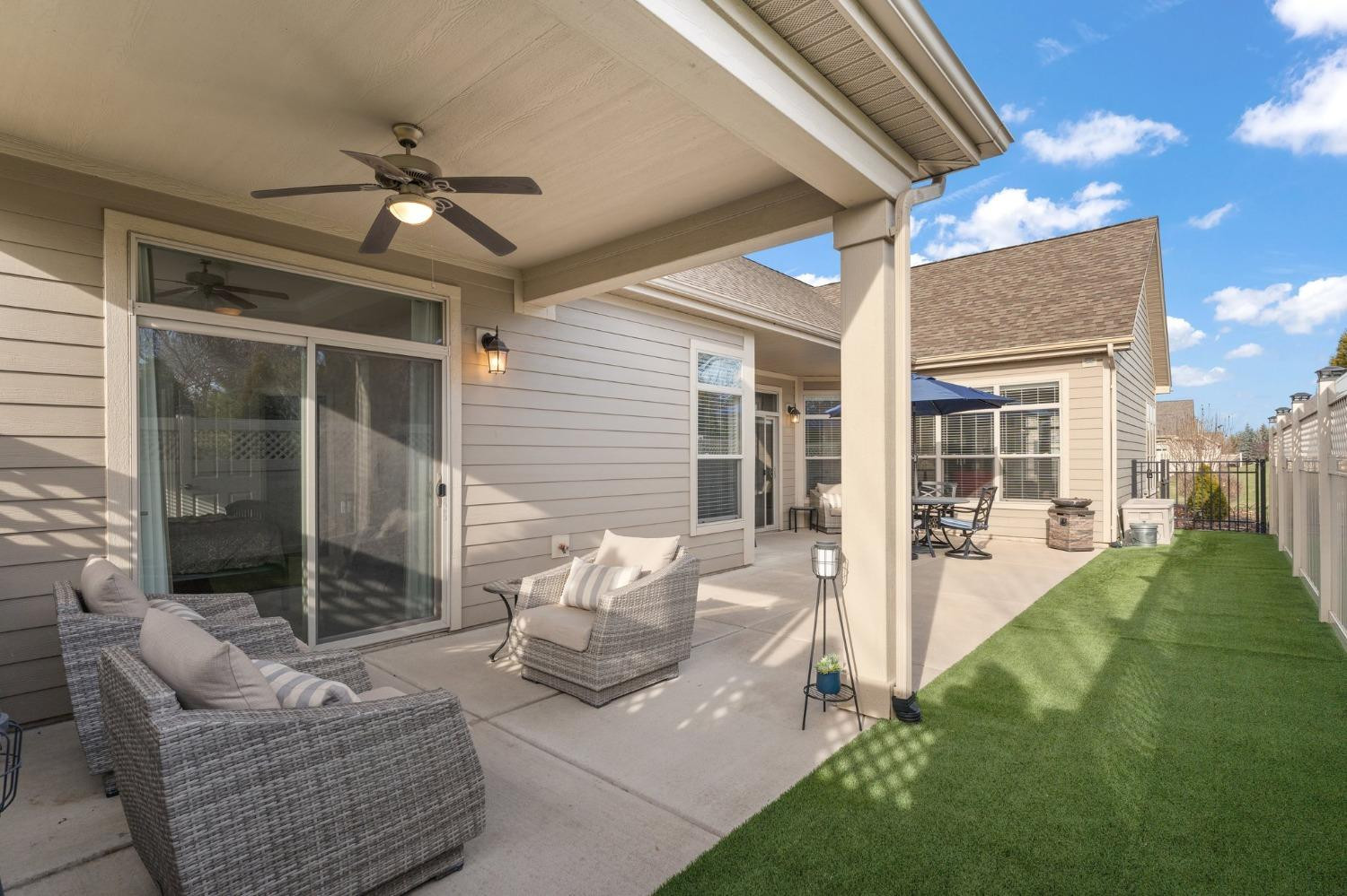 2806 Rustic Crooked Circle
