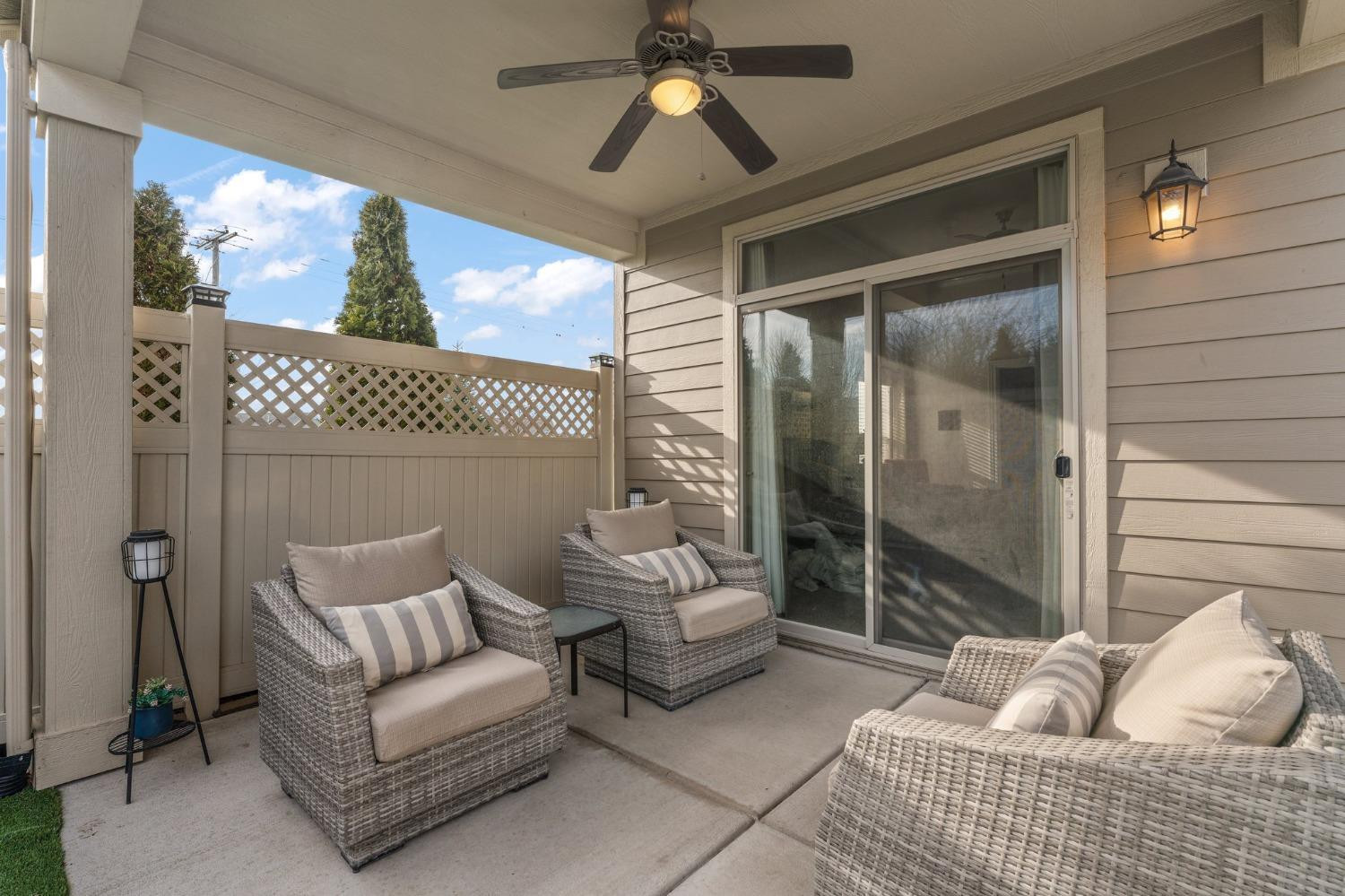 2806 Rustic Crooked Circle