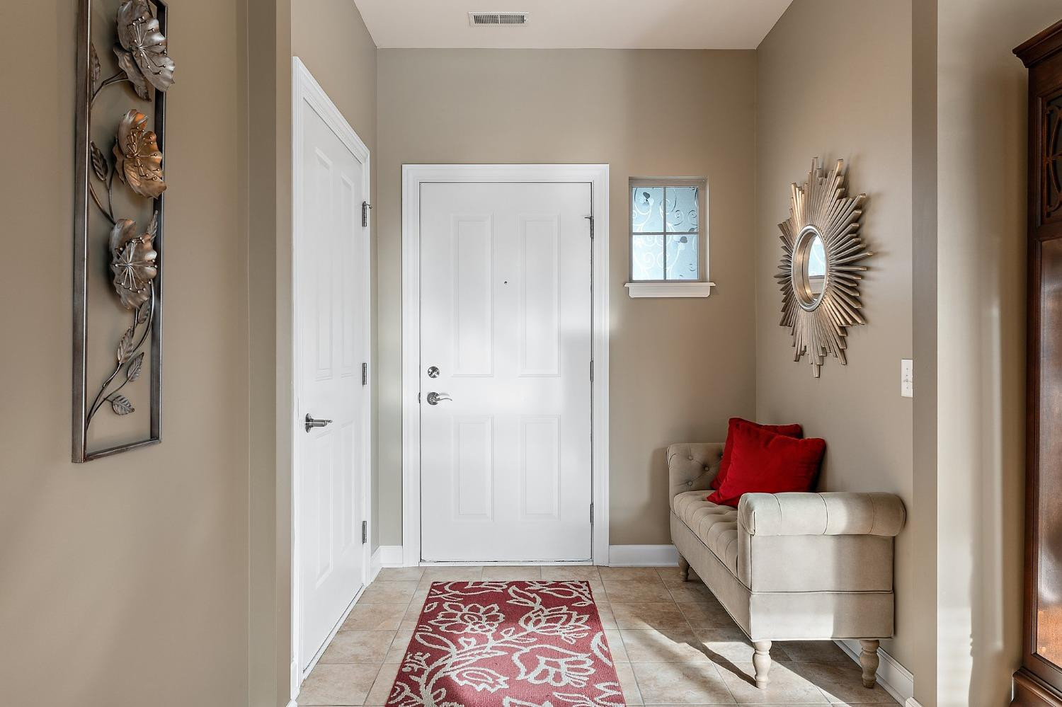 2806 Rustic Crooked Circle
