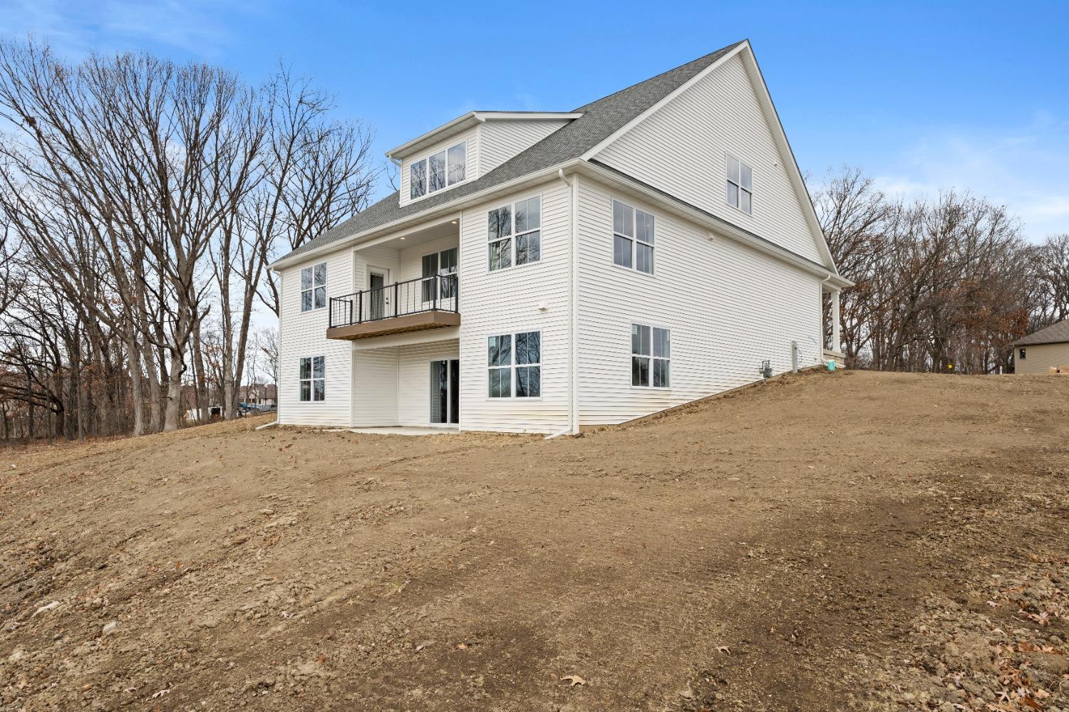 897 Betty Court