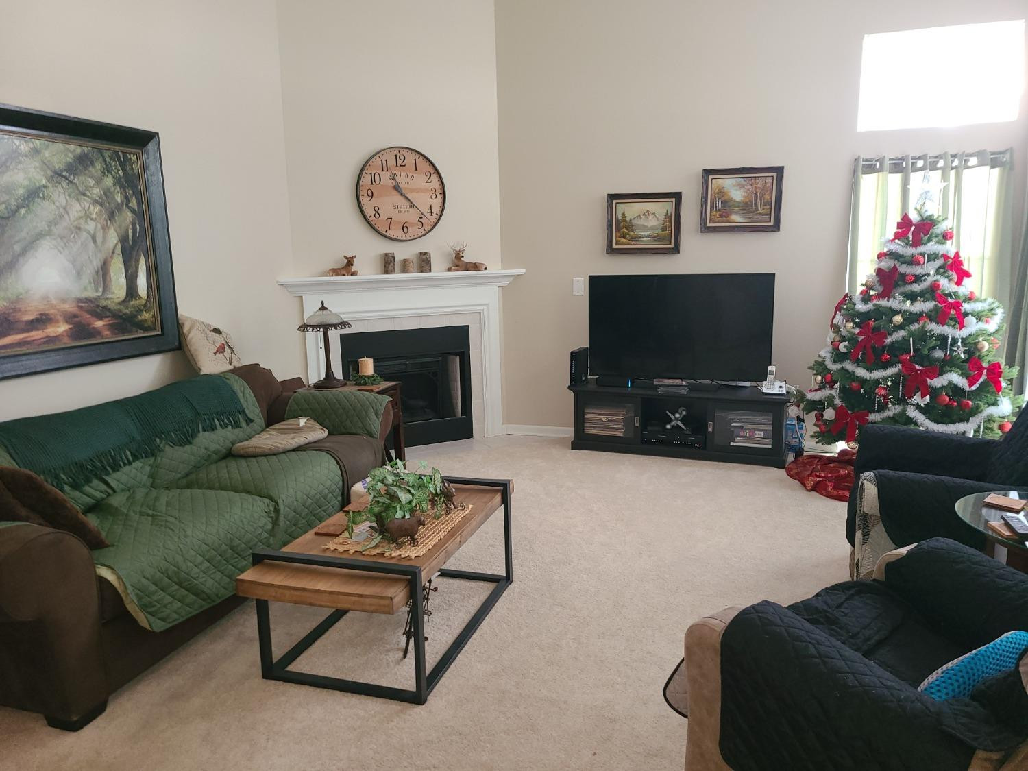 749 Meadowbrook Drive