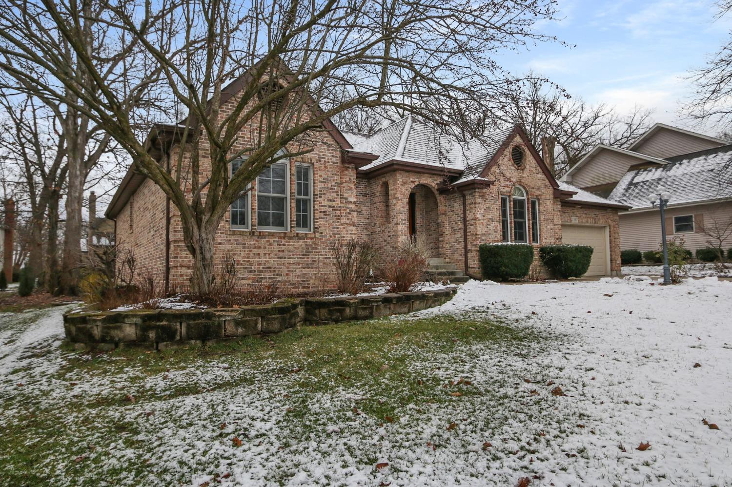 7517 Foxwood Drive