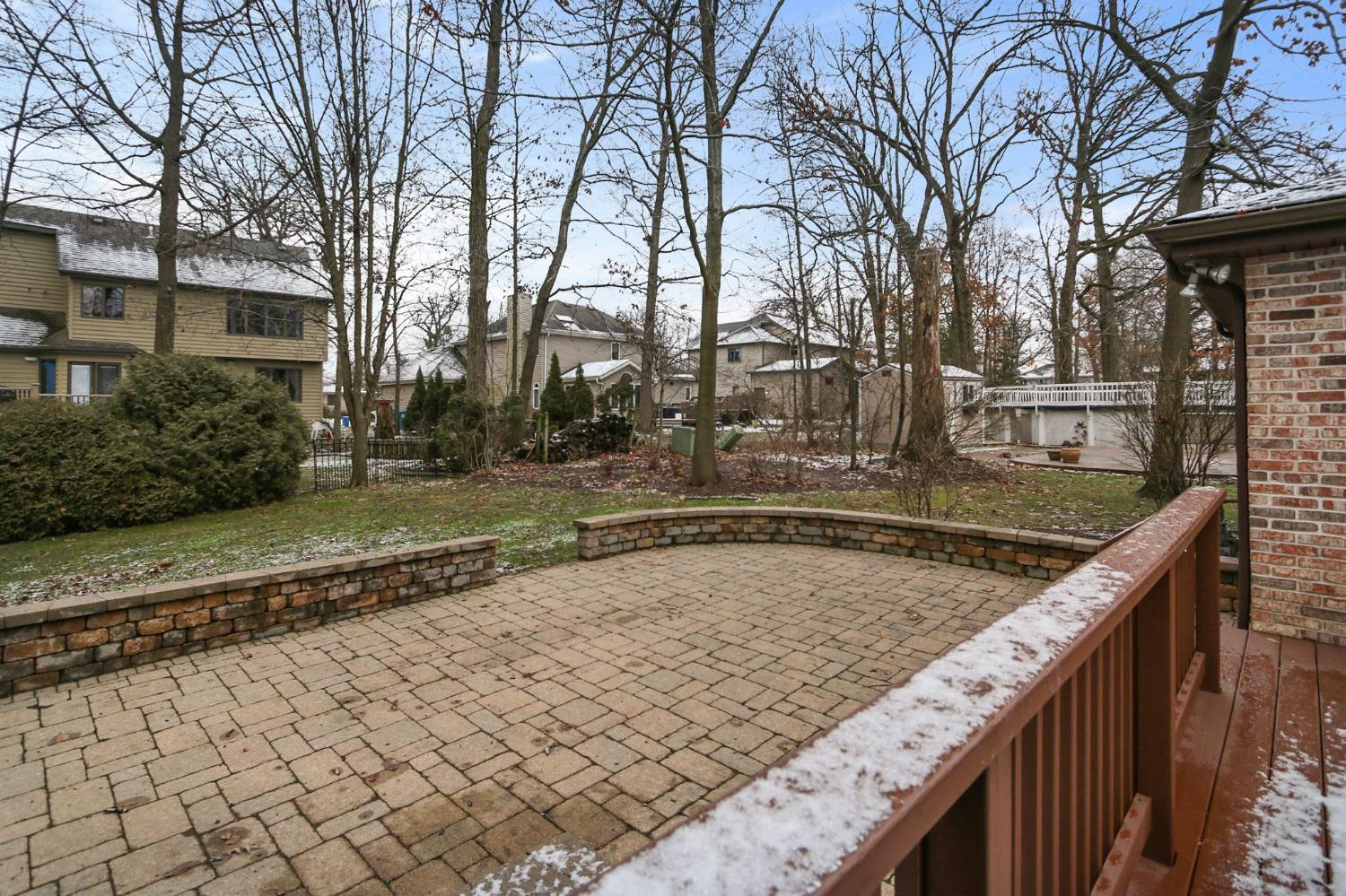 7517 Foxwood Drive