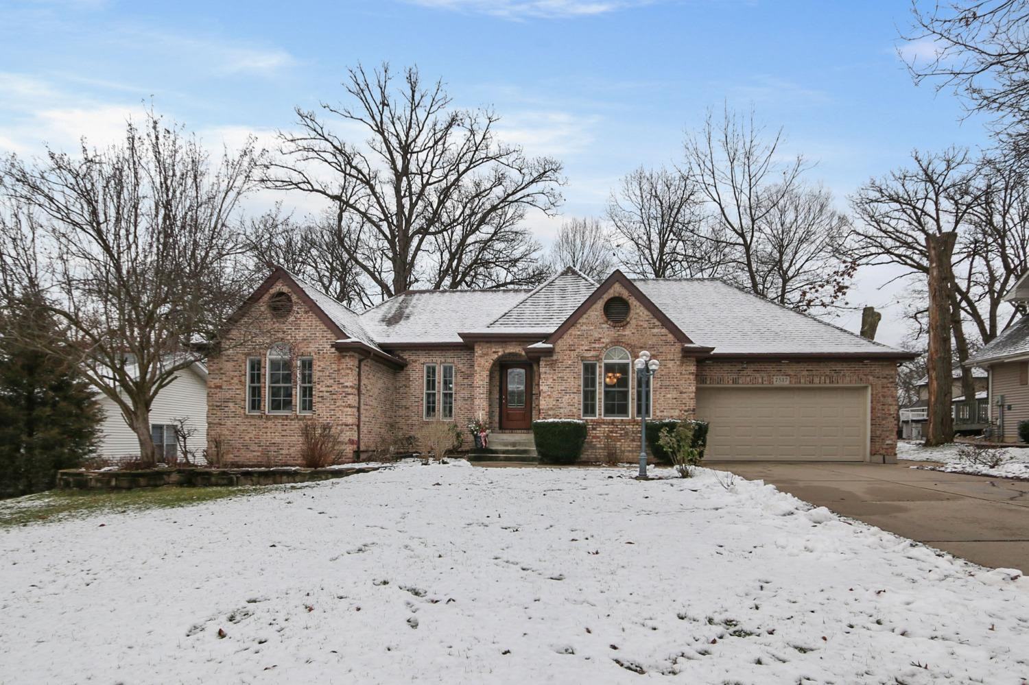 7517 Foxwood Drive