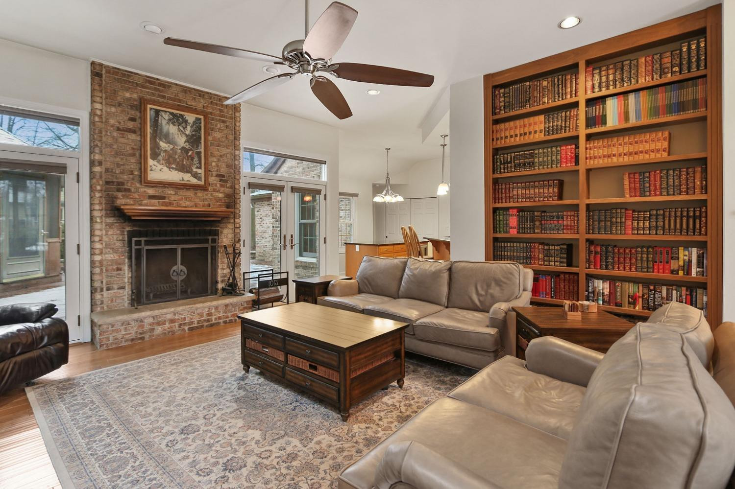 7517 Foxwood Drive