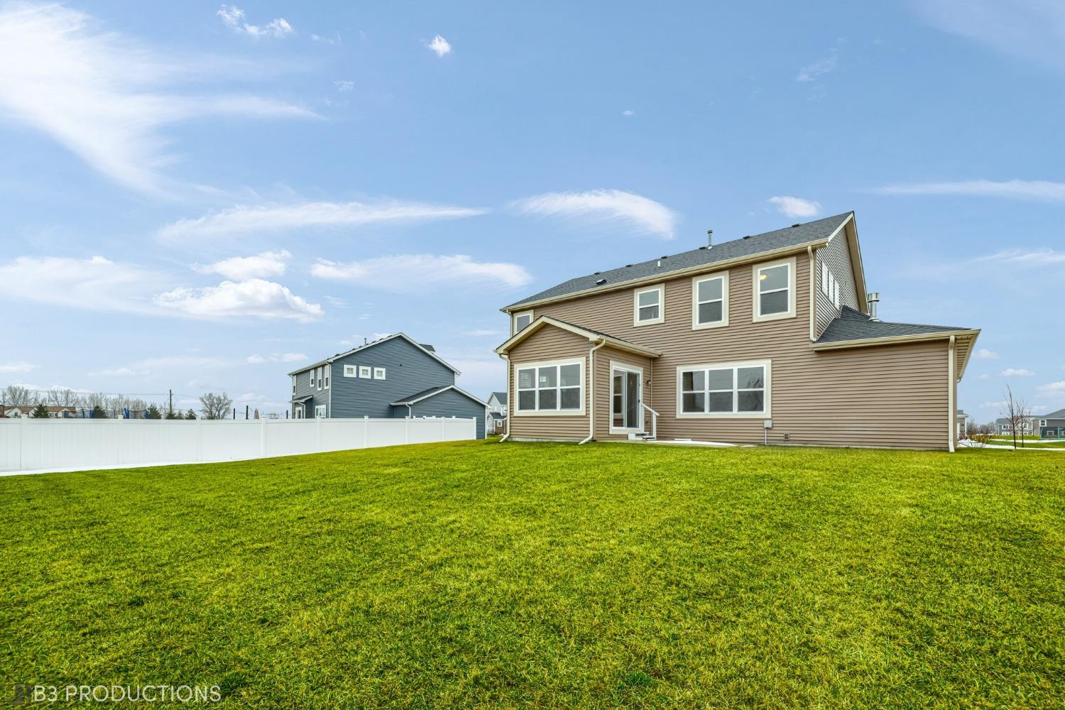 9174 Sherwood Court
