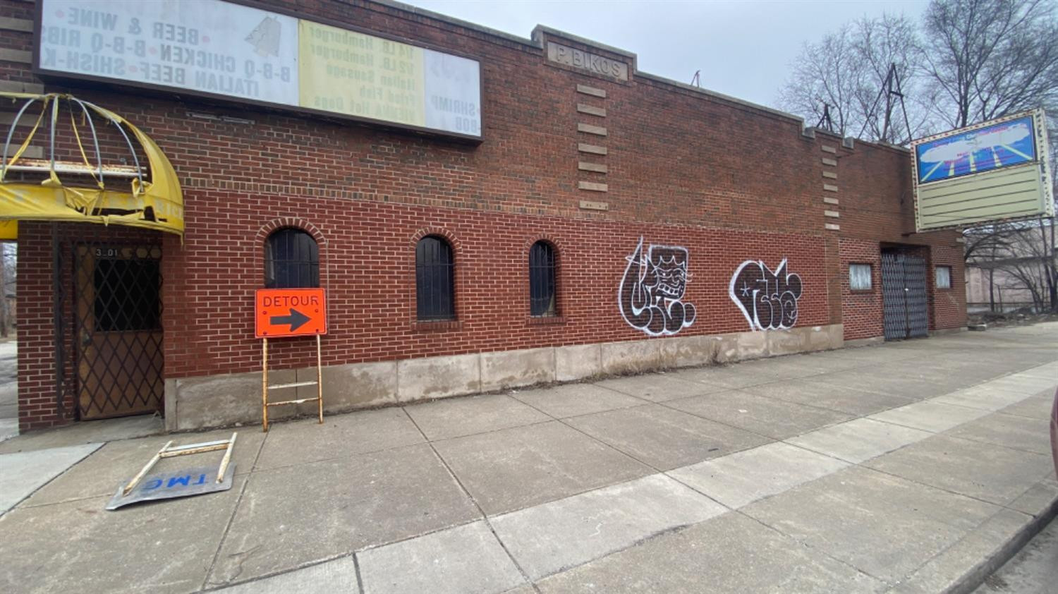 3901 Broadway