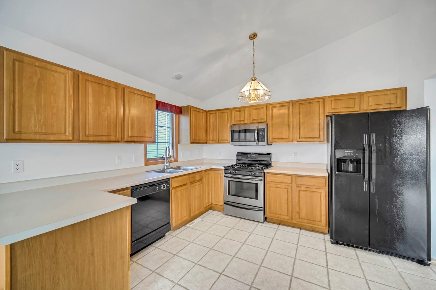 1486 W 86th Lane