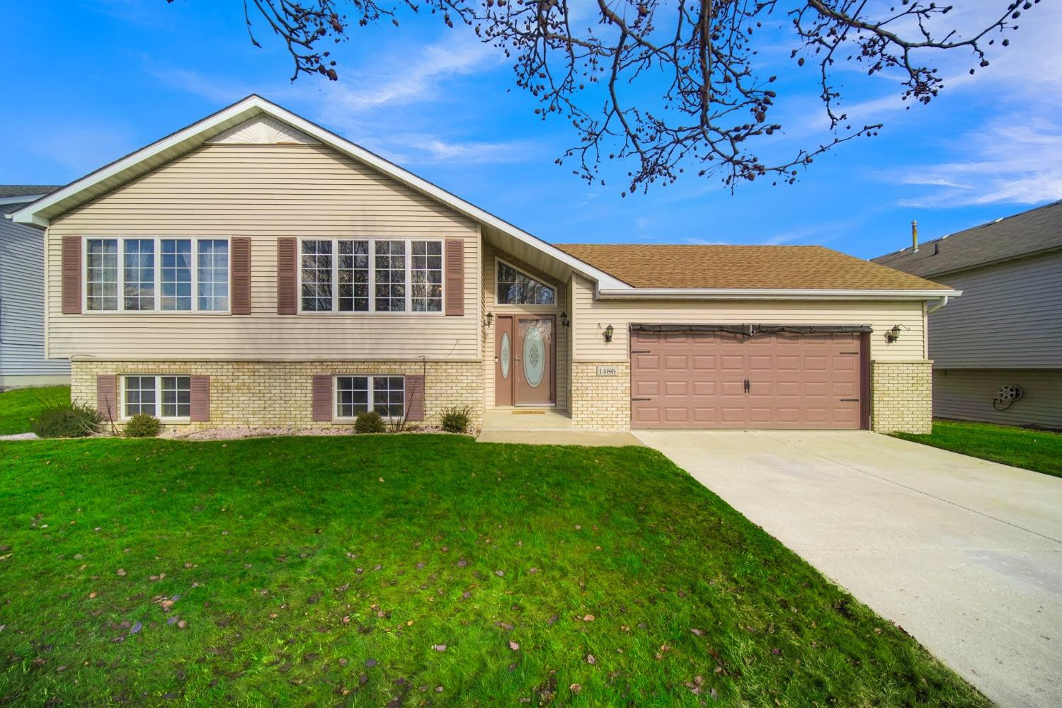 1486 W 86th Lane