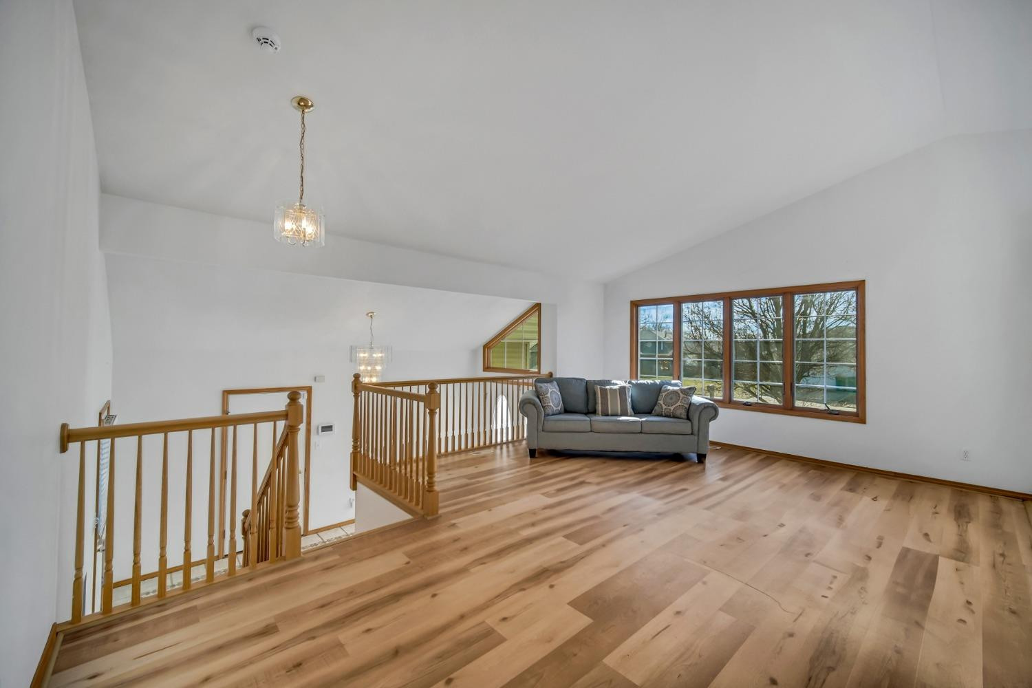 1486 W 86th Lane