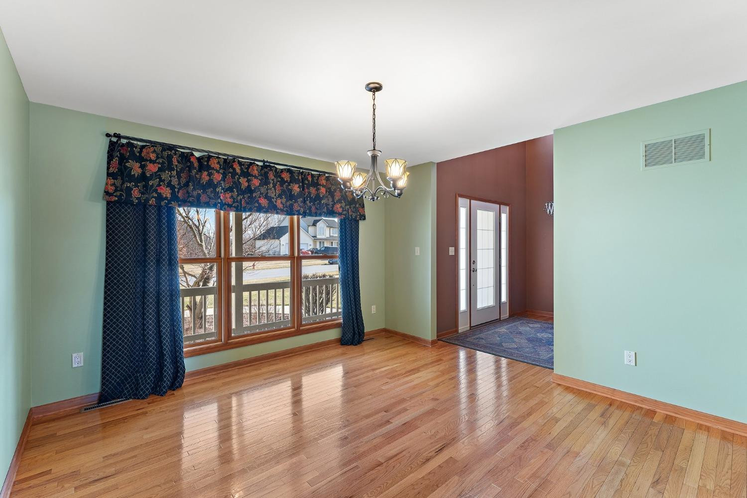 9548 Shelby Lane
