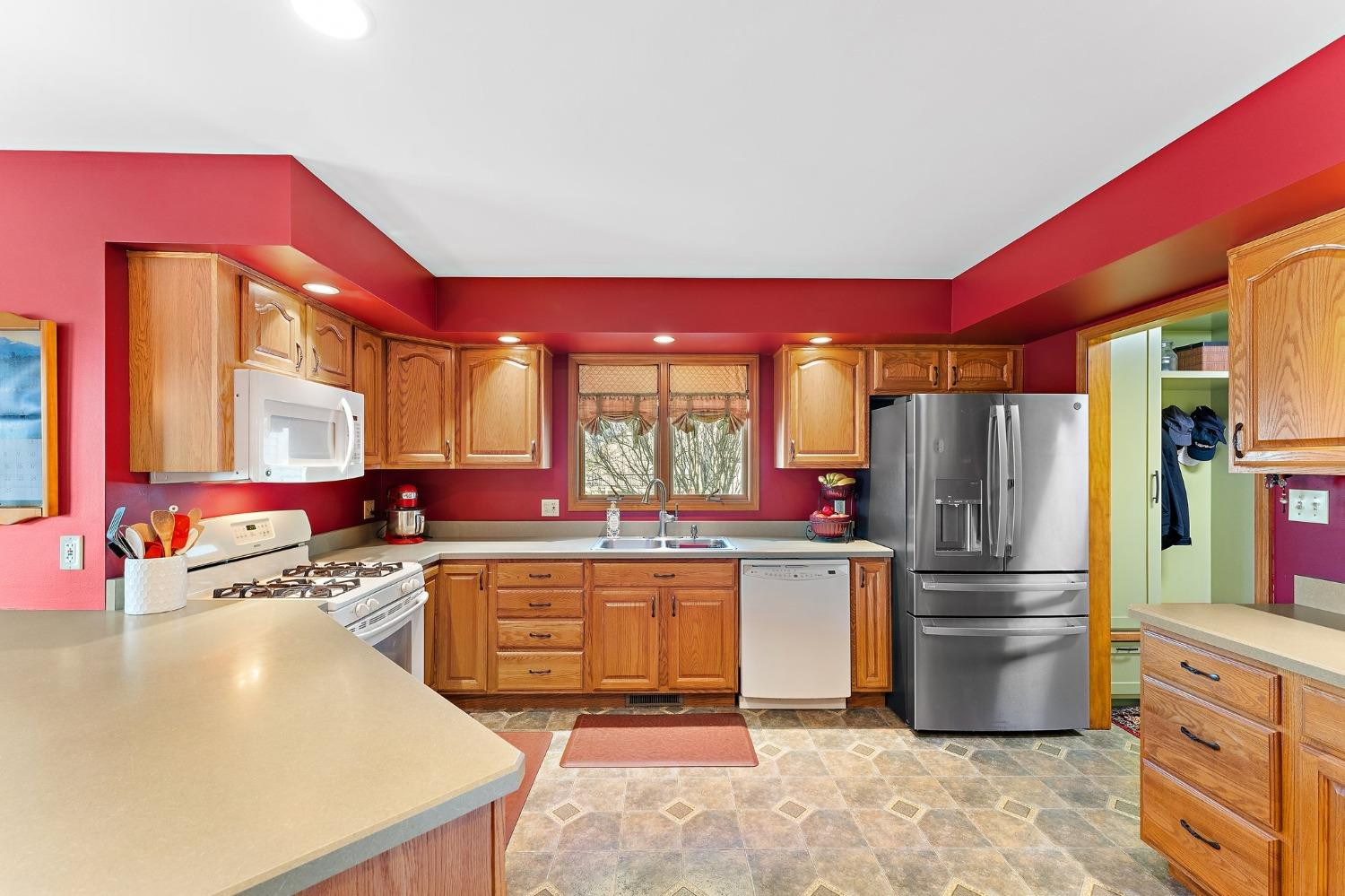 9548 Shelby Lane