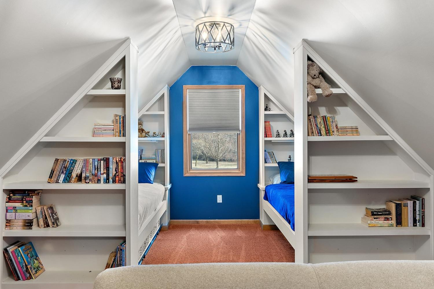 9548 Shelby Lane