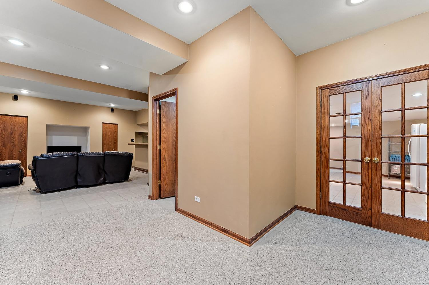 8325 Lantern View Lane