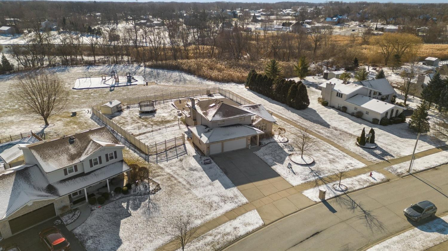 8325 Lantern View Lane