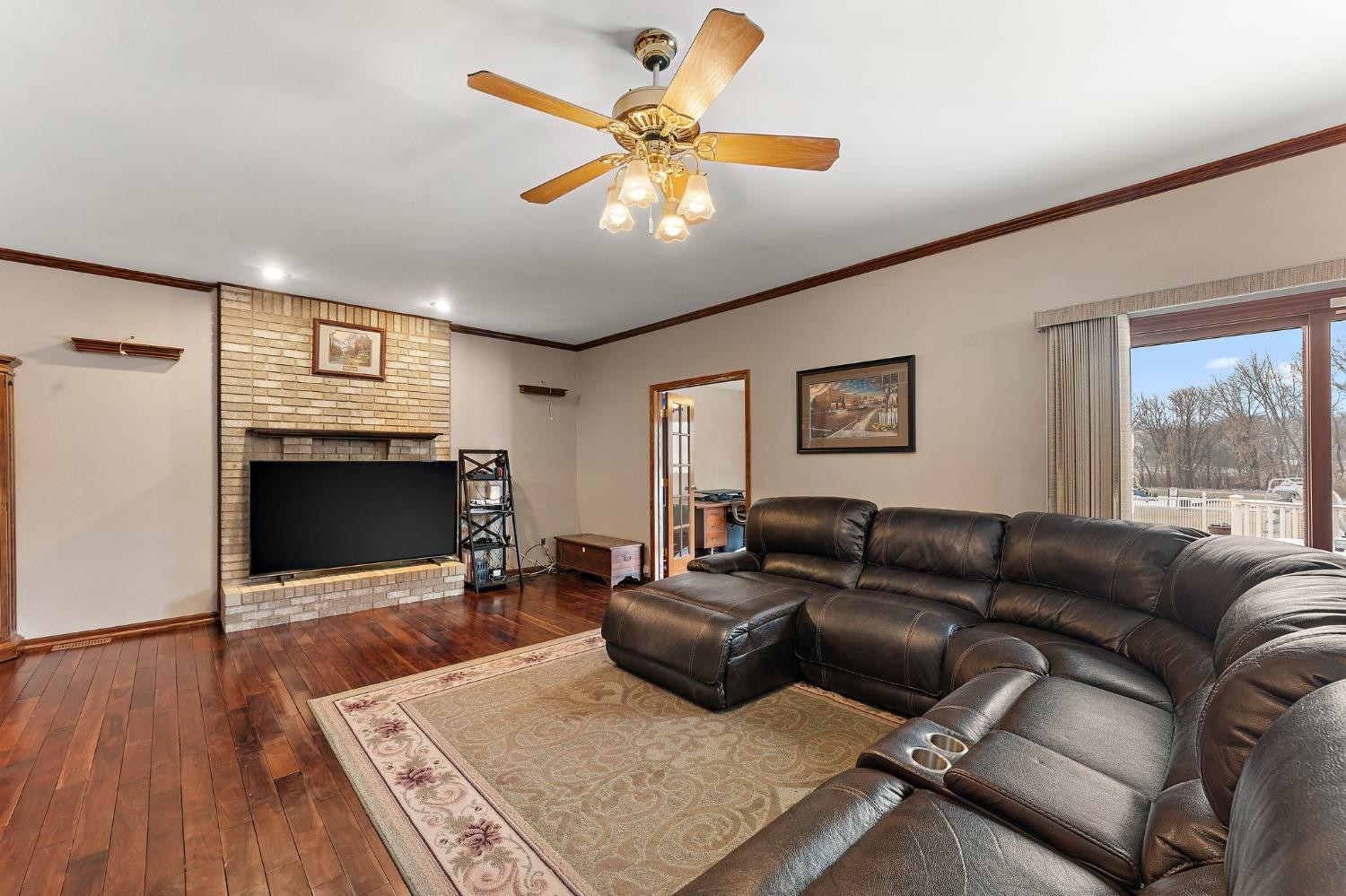 8325 Lantern View Lane
