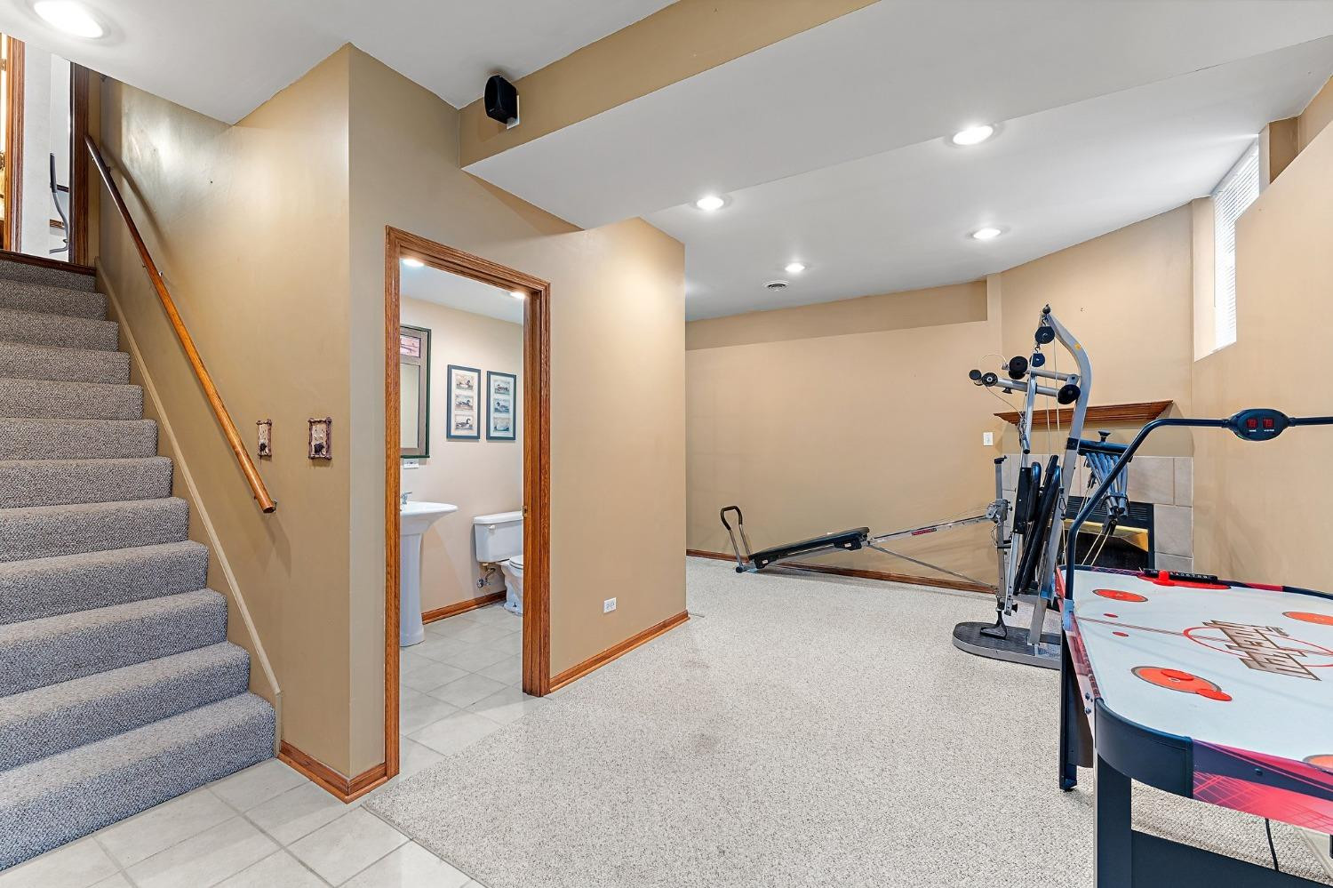 8325 Lantern View Lane