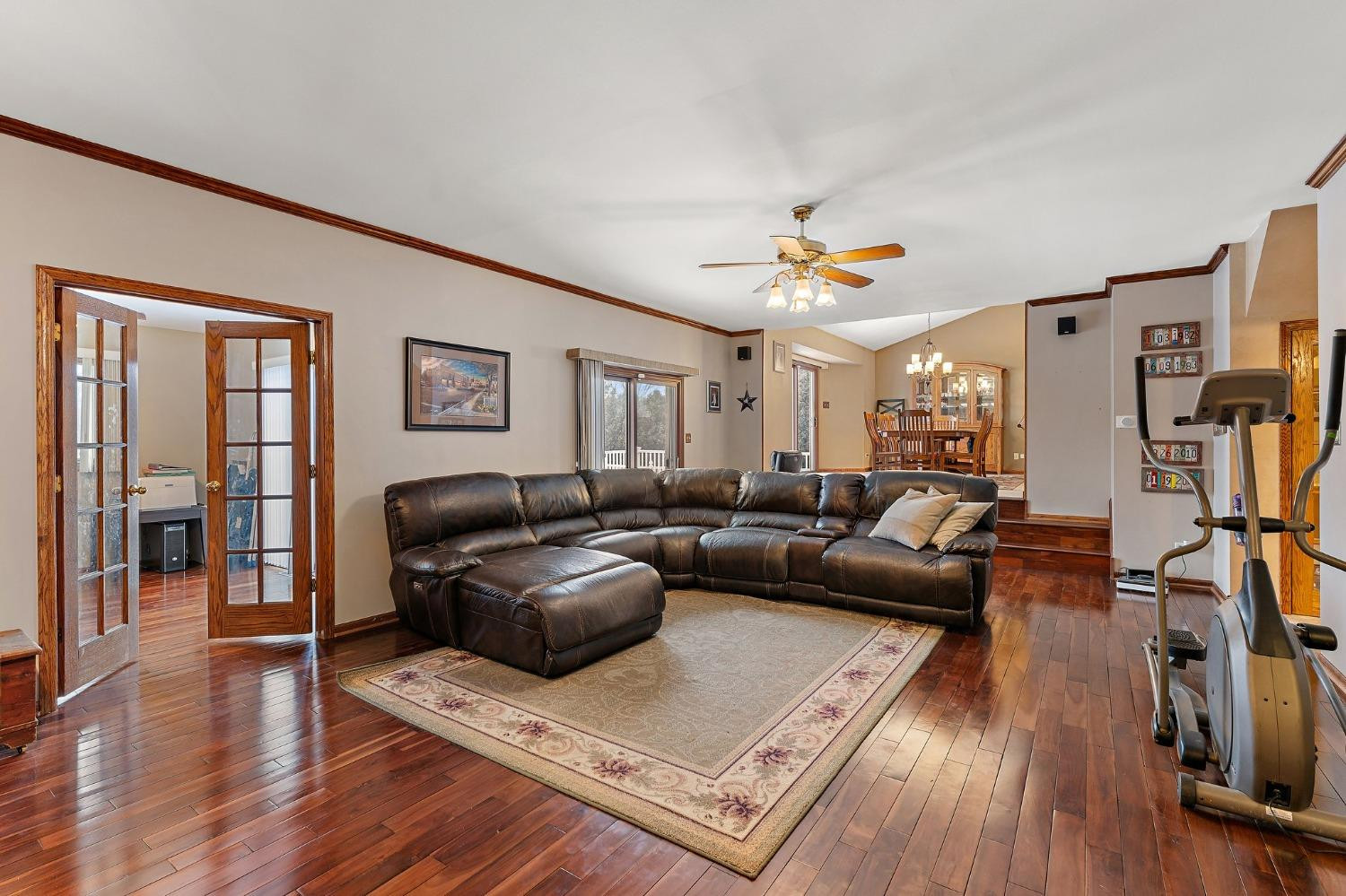 8325 Lantern View Lane