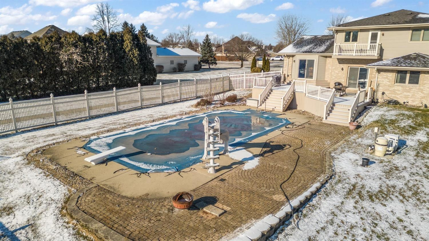 8325 Lantern View Lane