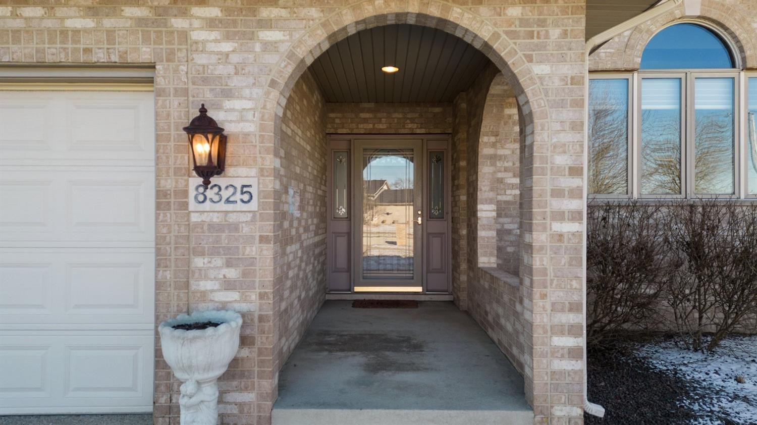 8325 Lantern View Lane