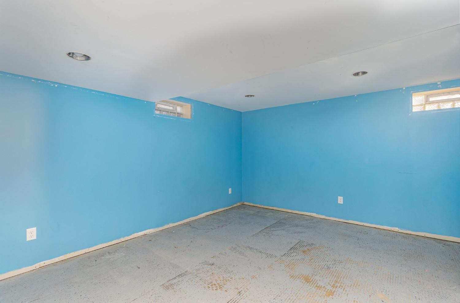 1439 Clover Lane