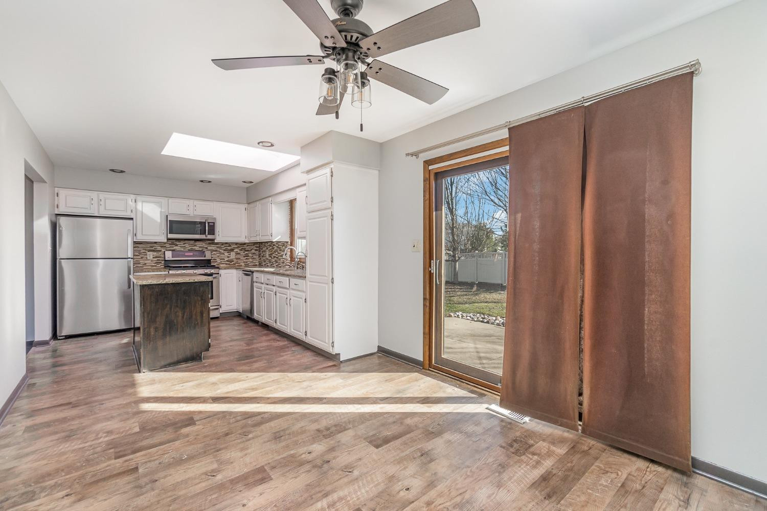1439 Clover Lane