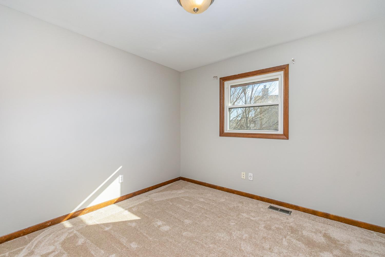 1439 Clover Lane