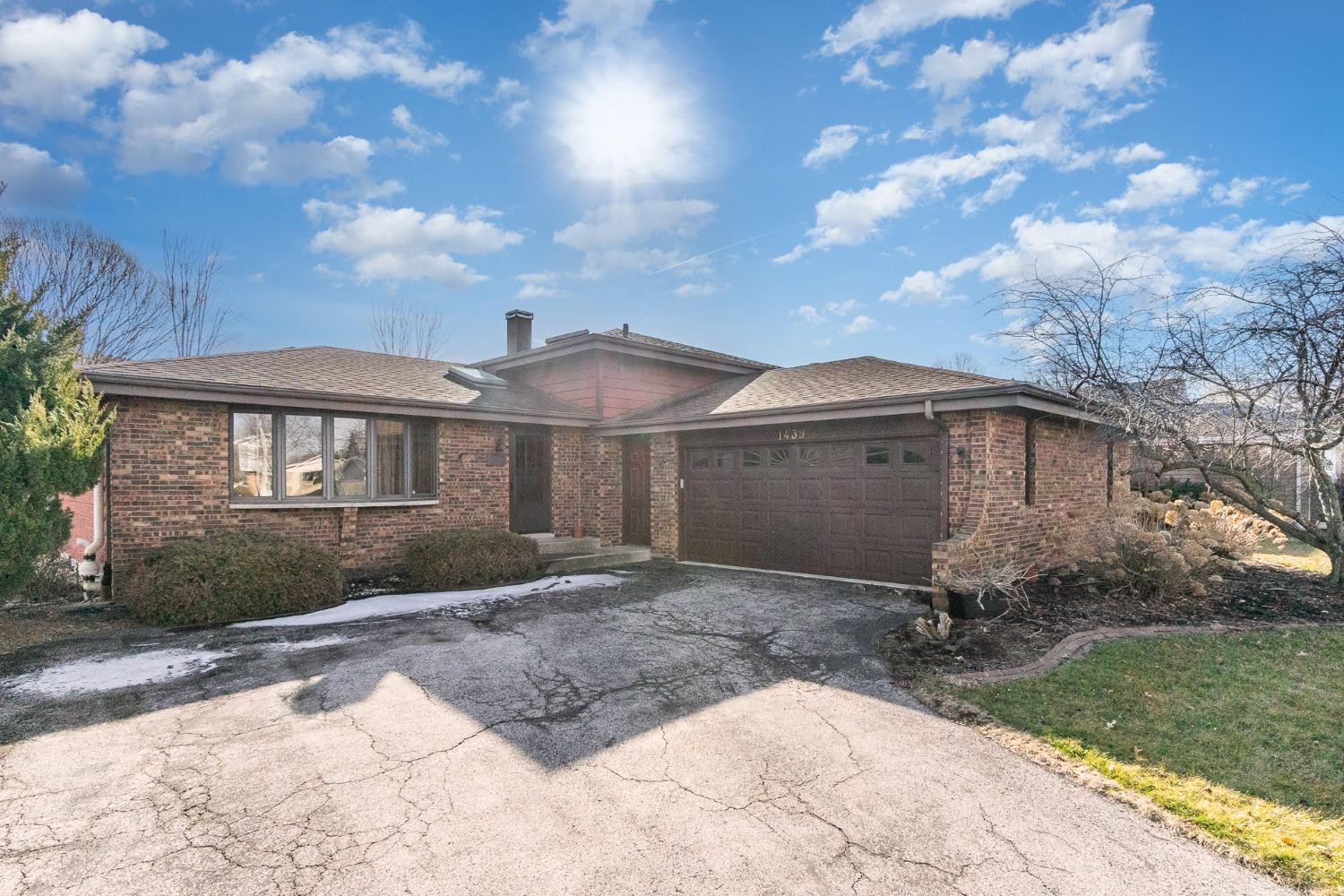 1439 Clover Lane