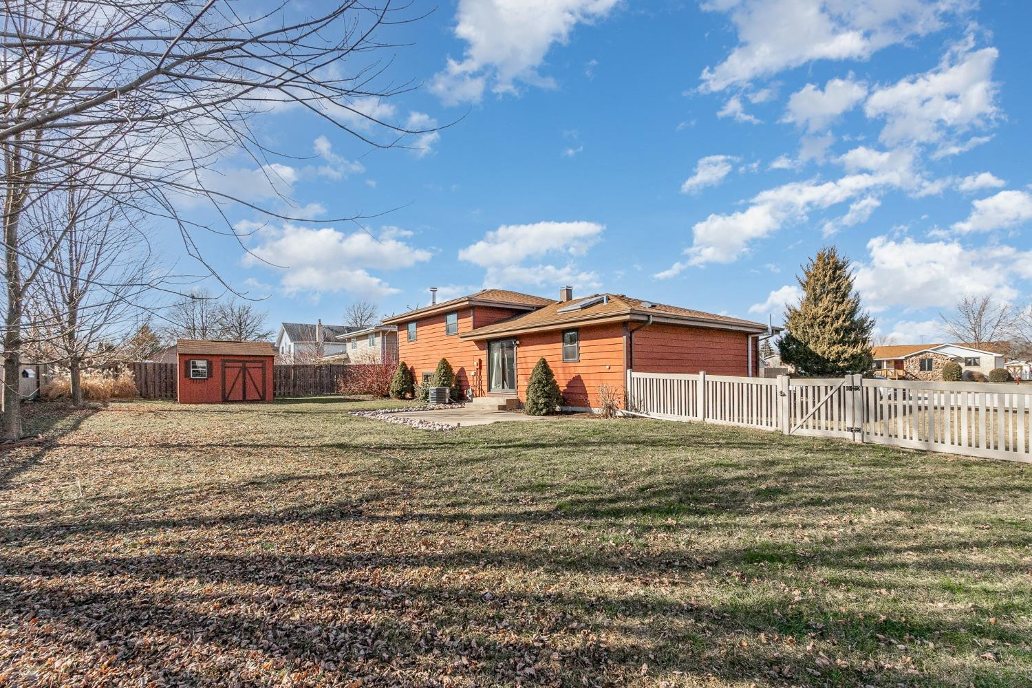 1439 Clover Lane
