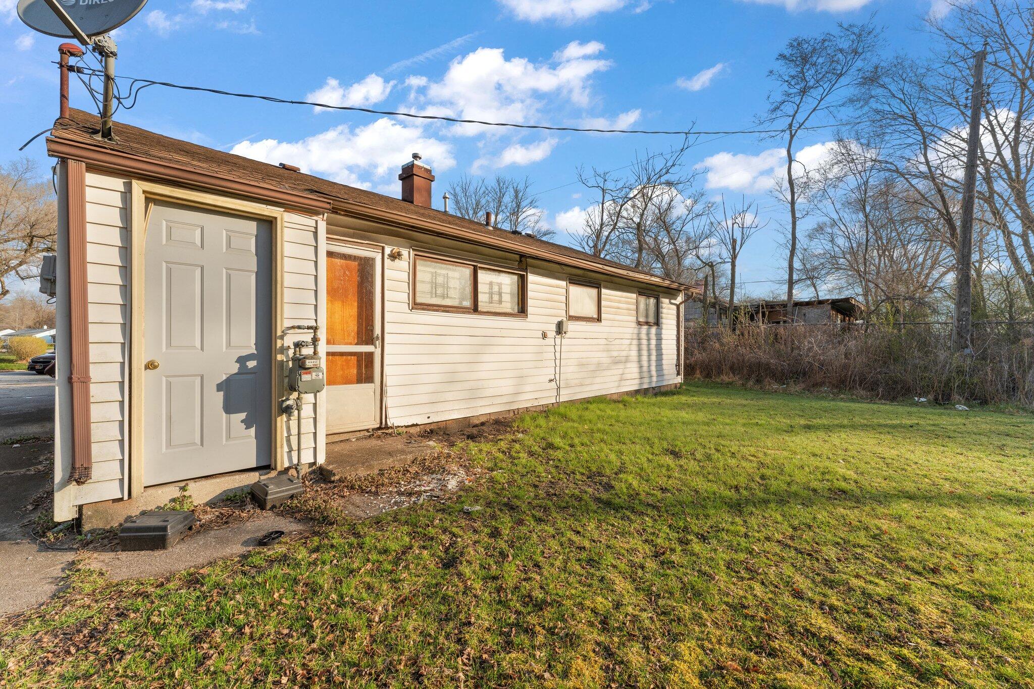 2601 Marshalltown Drive