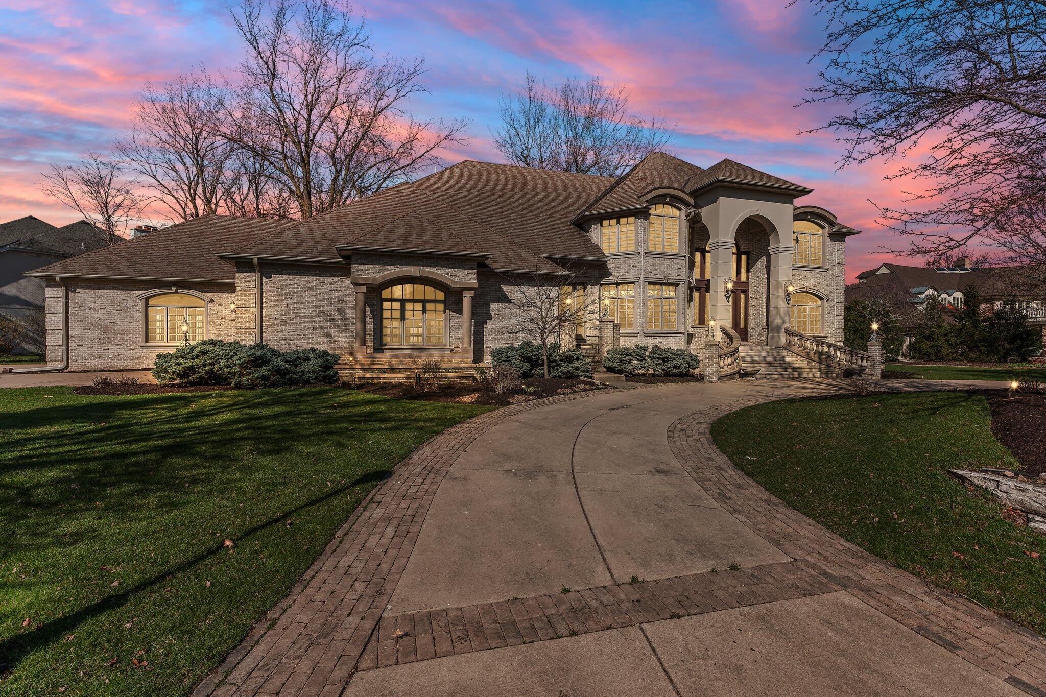 1129 Killarney Drive