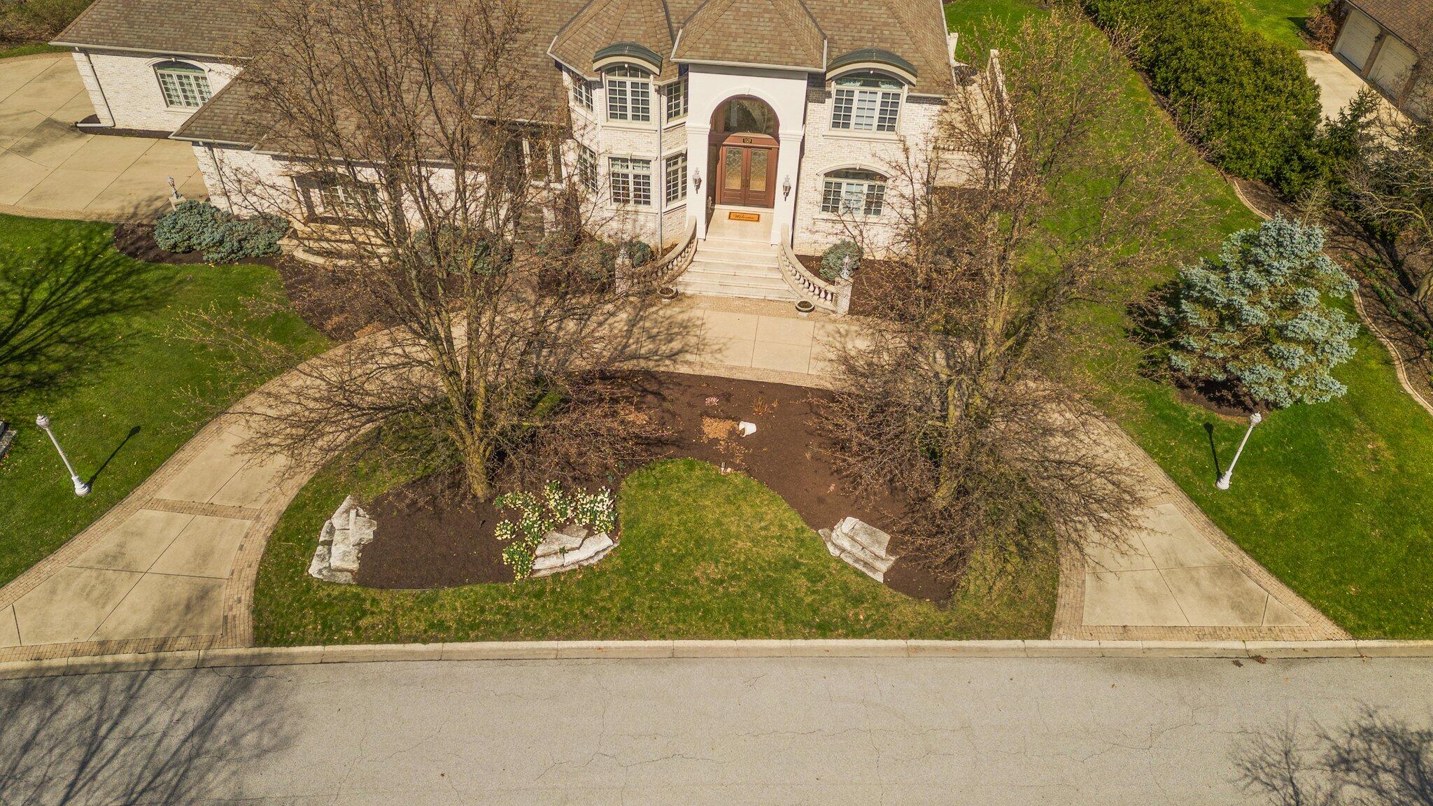 1129 Killarney Drive