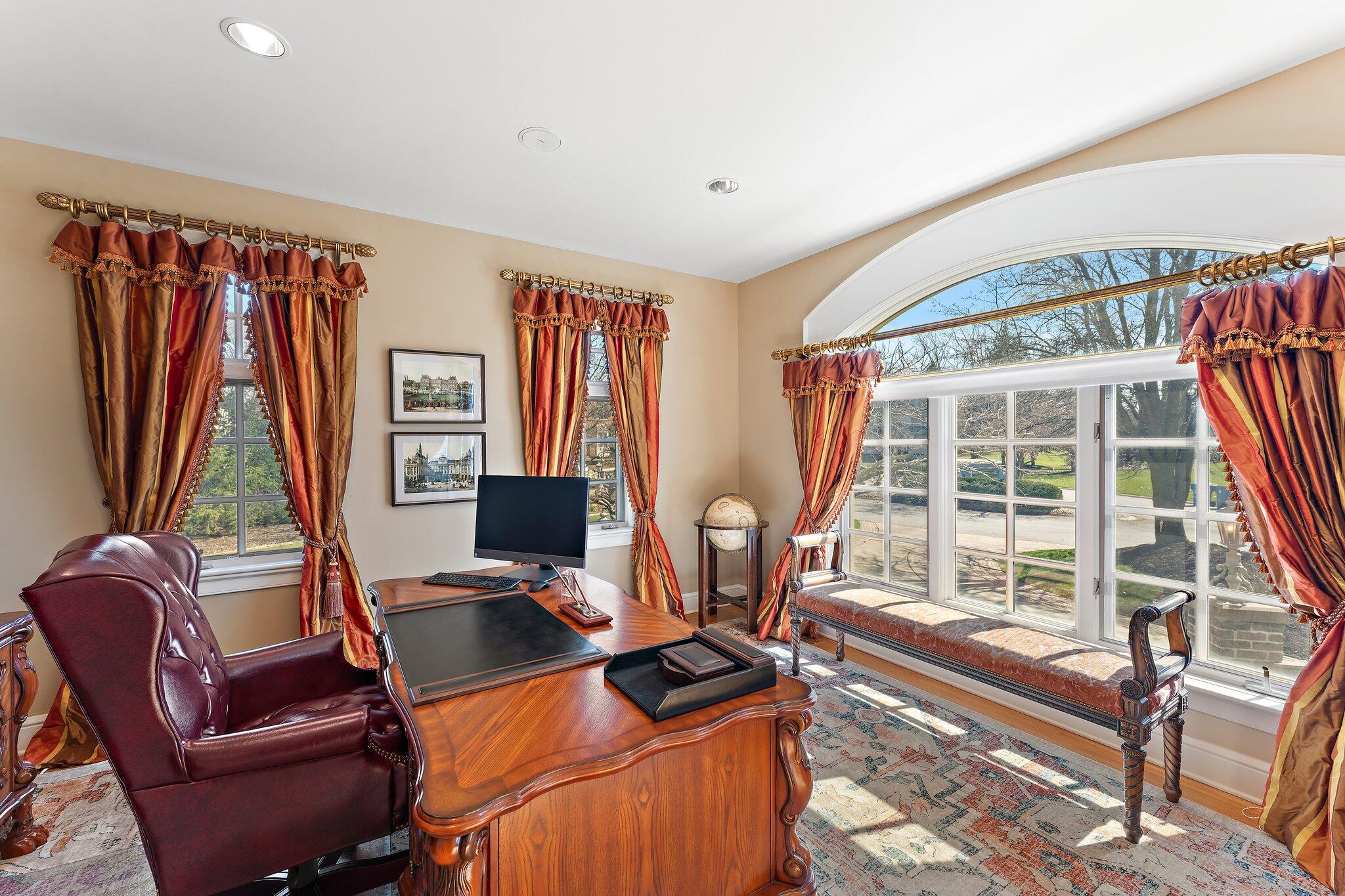 1129 Killarney Drive