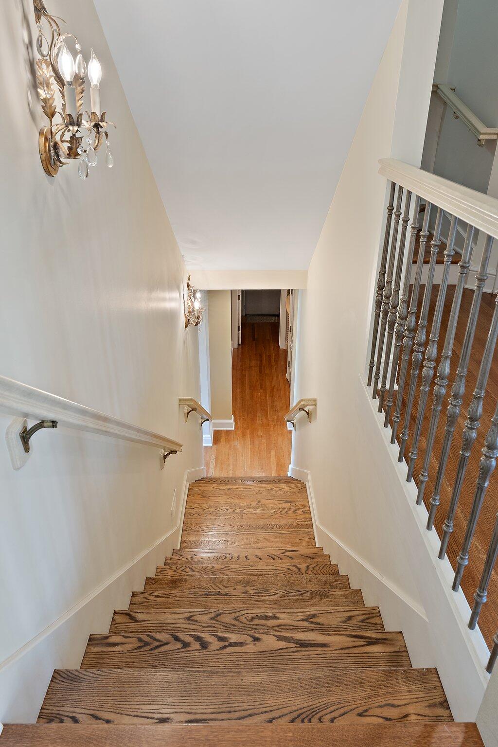 1129 Killarney Drive