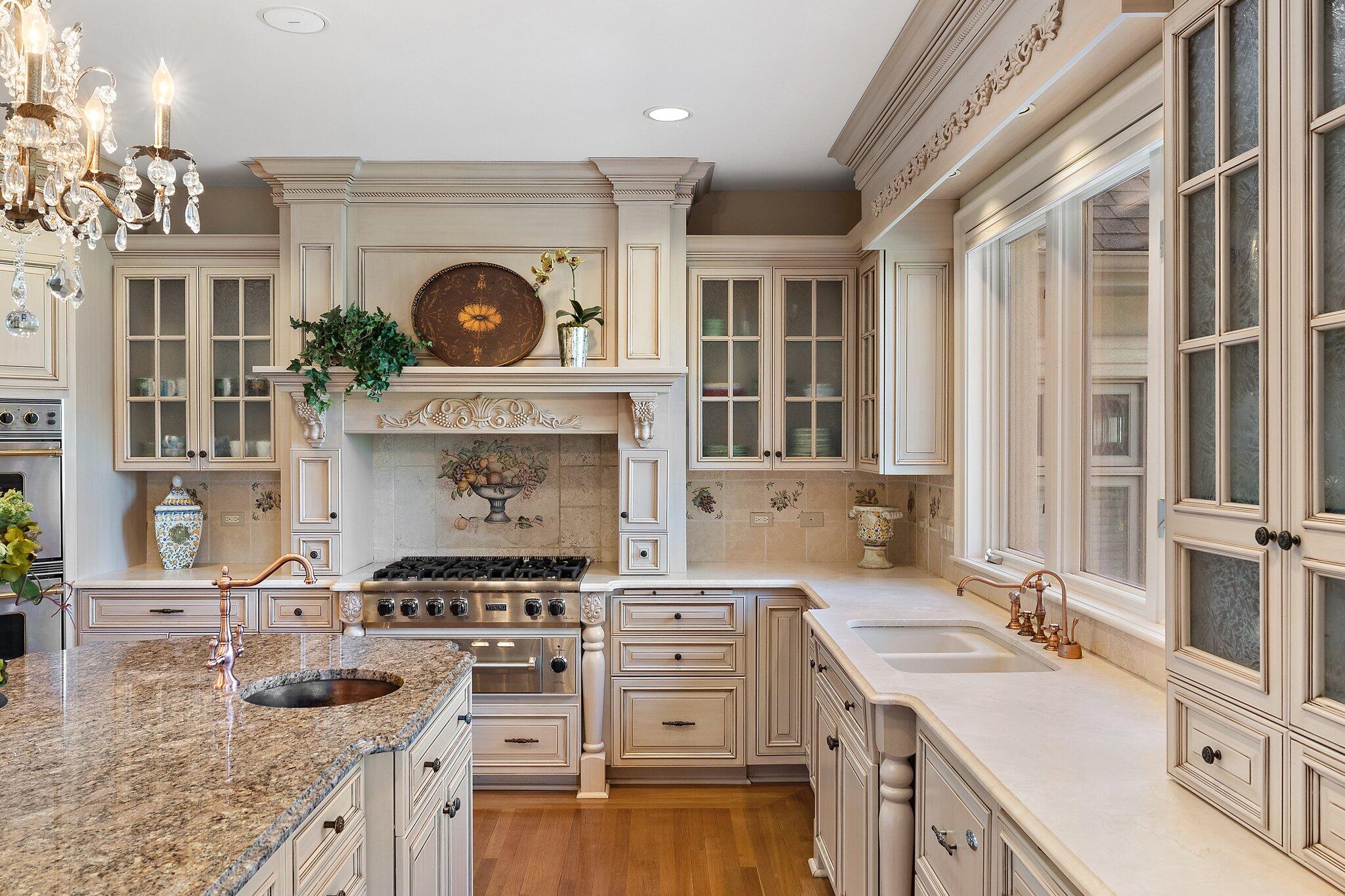 1129 Killarney Drive