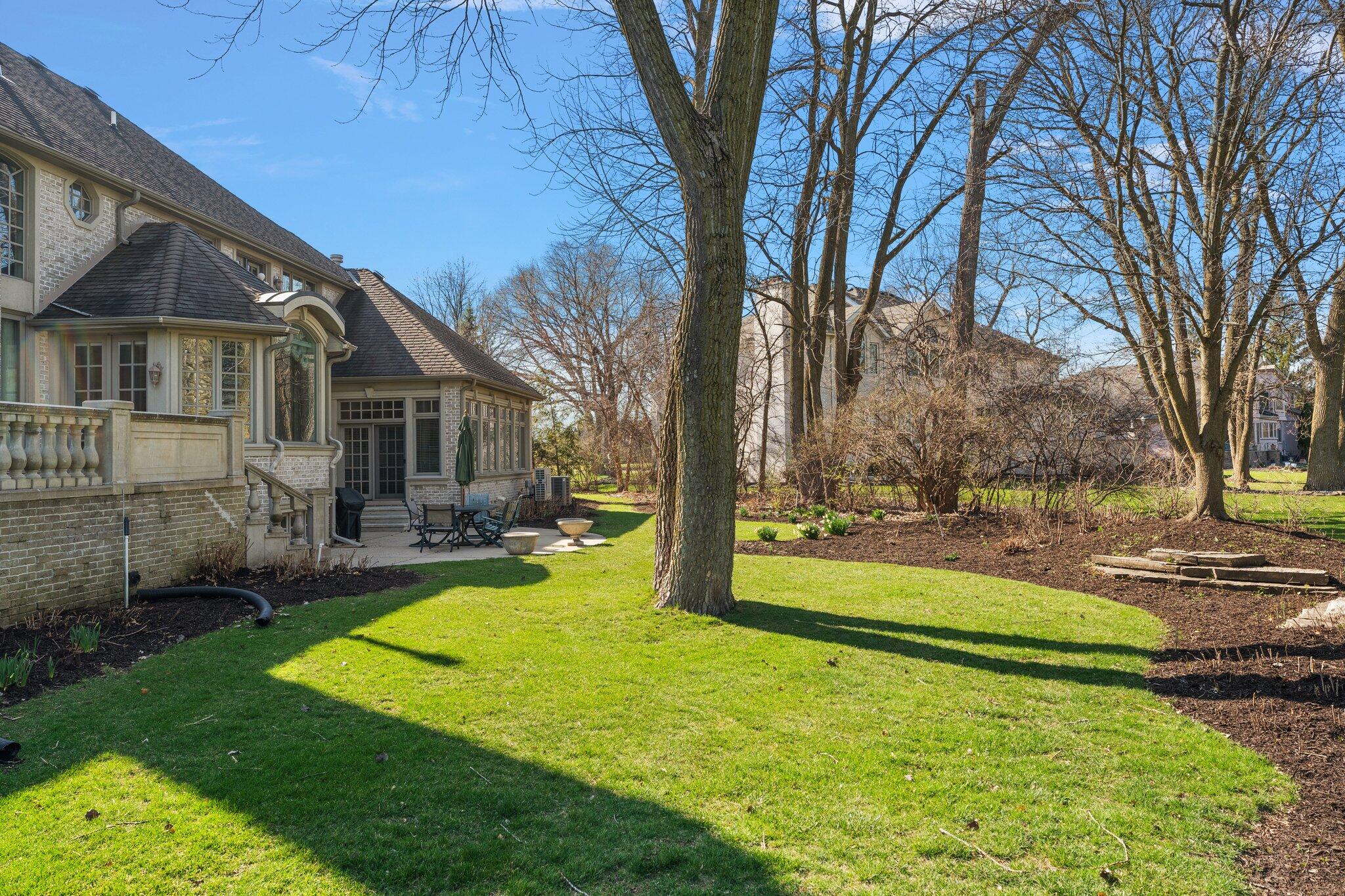 1129 Killarney Drive