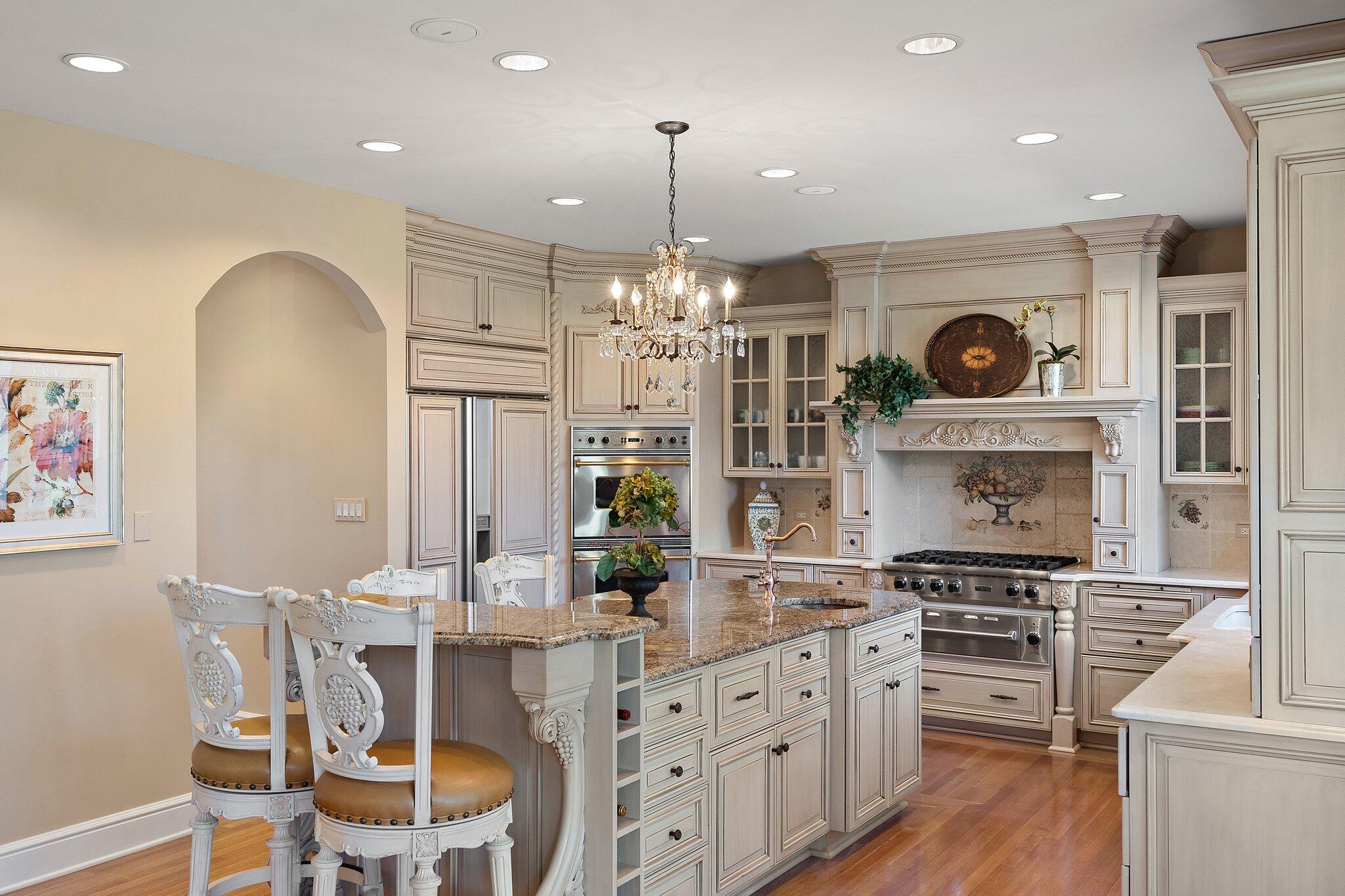 1129 Killarney Drive