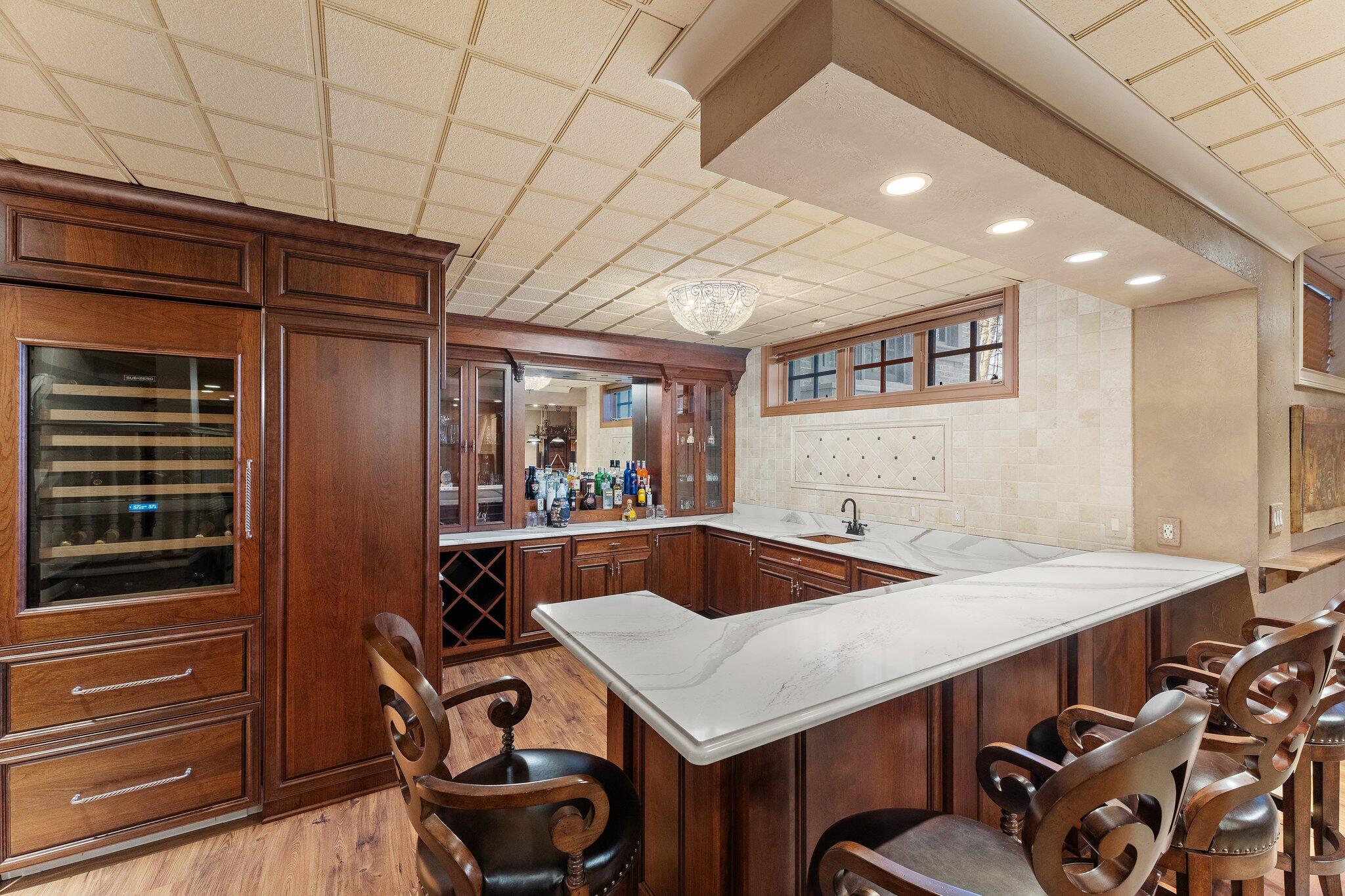 1129 Killarney Drive