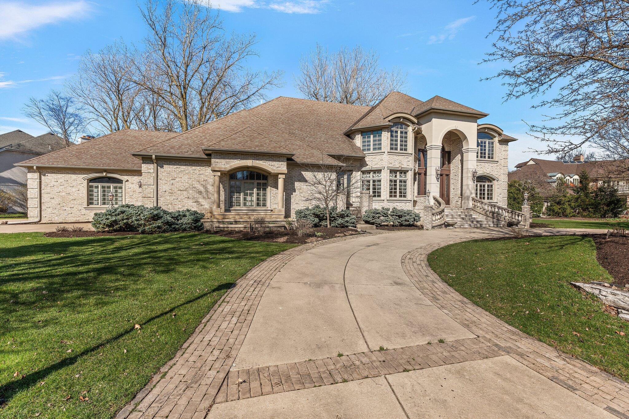 1129 Killarney Drive