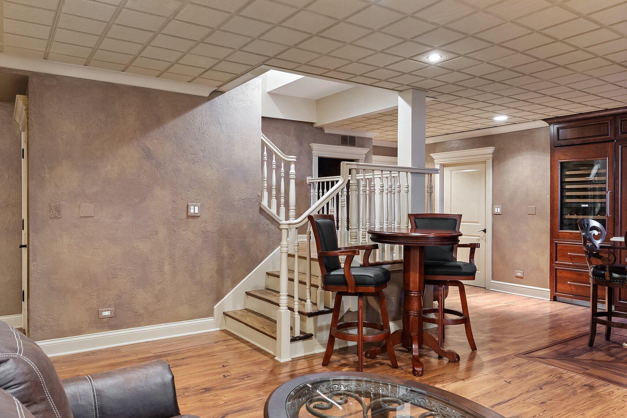 1129 Killarney Drive