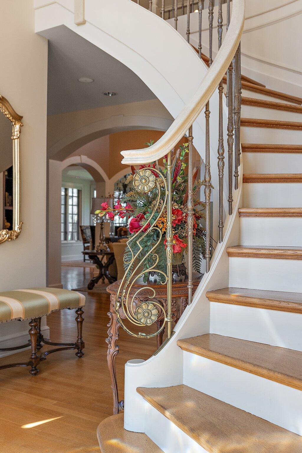 1129 Killarney Drive