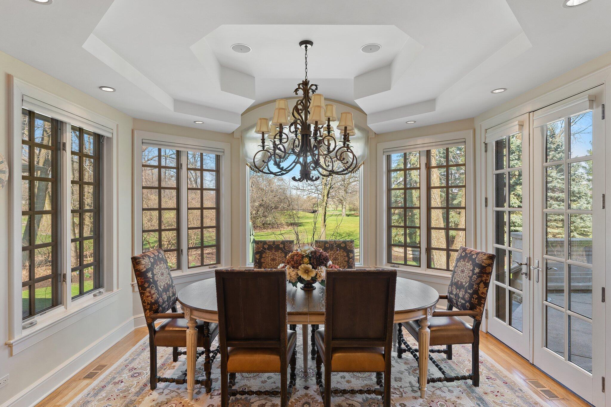 1129 Killarney Drive