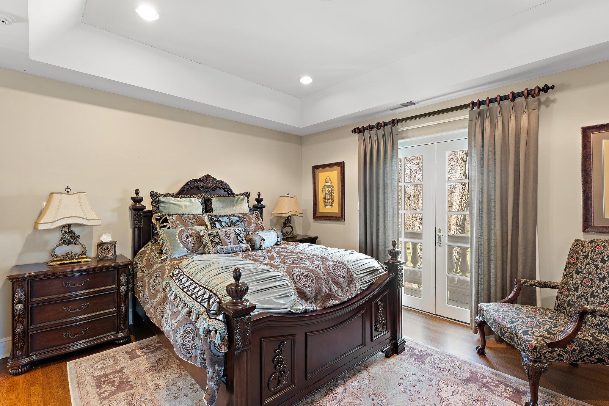 1129 Killarney Drive