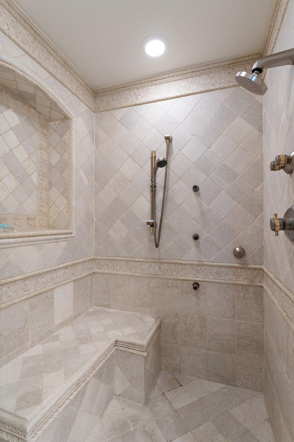 1129 Killarney Drive